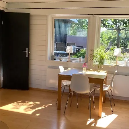 Seaside Perfect For Families With Children *