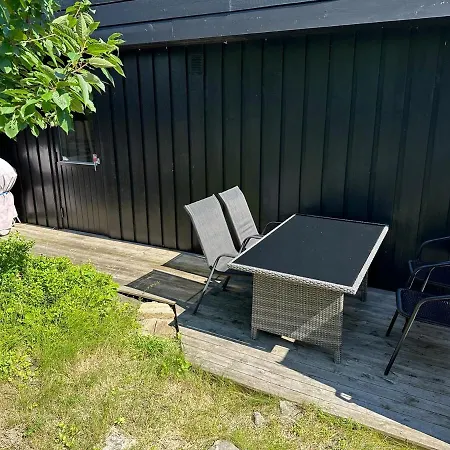 Seaside Perfect For Families With Children *
